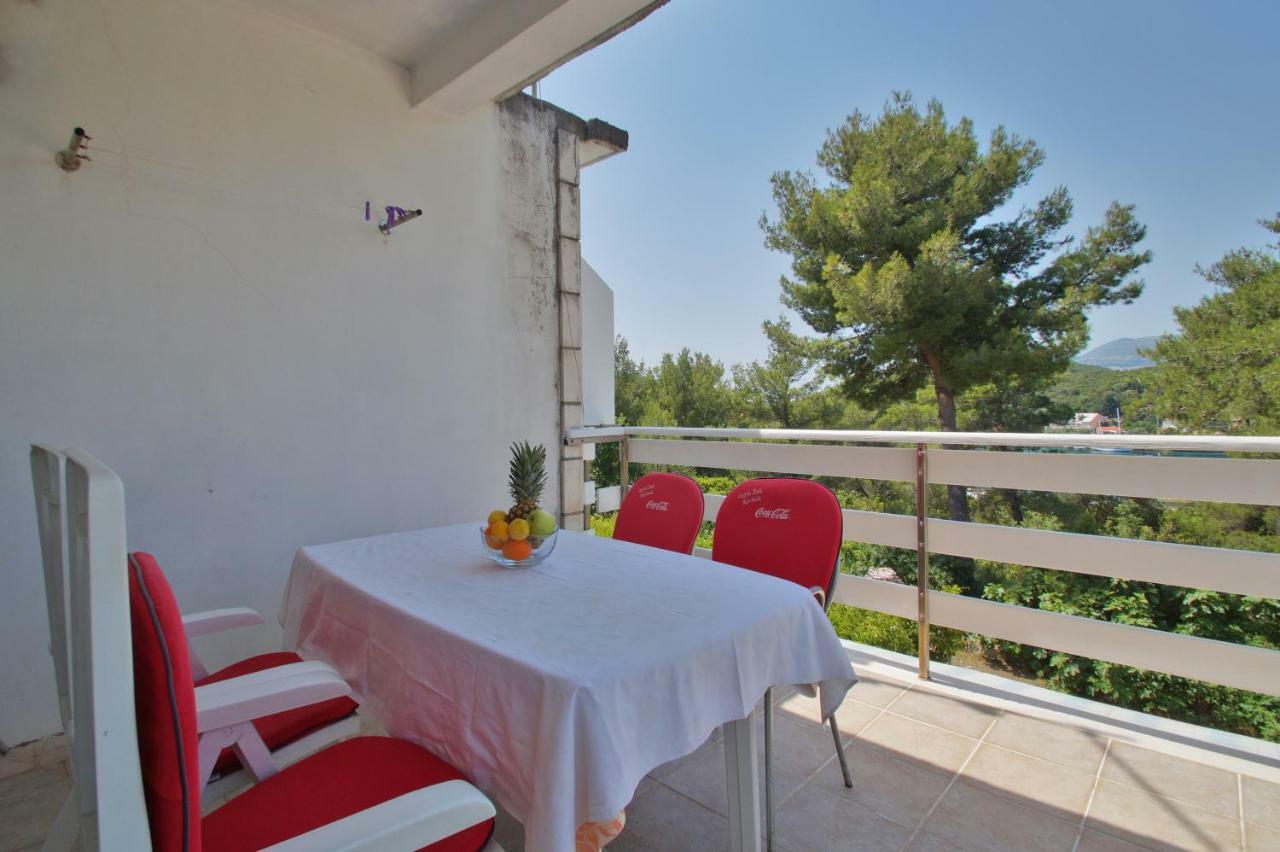 Vita Apartments Zrnovo Exterior photo